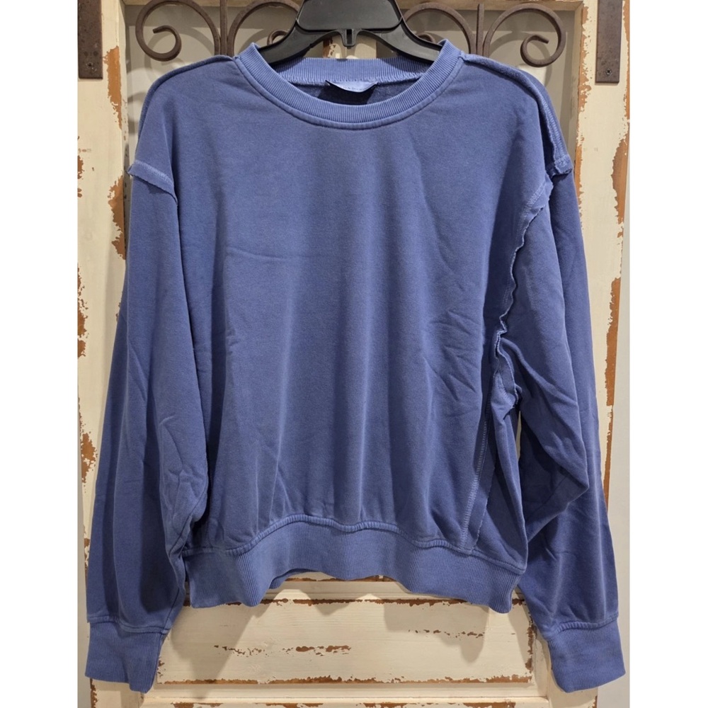 Sweatshirt by zenana -S periwinkle- super soft - like new